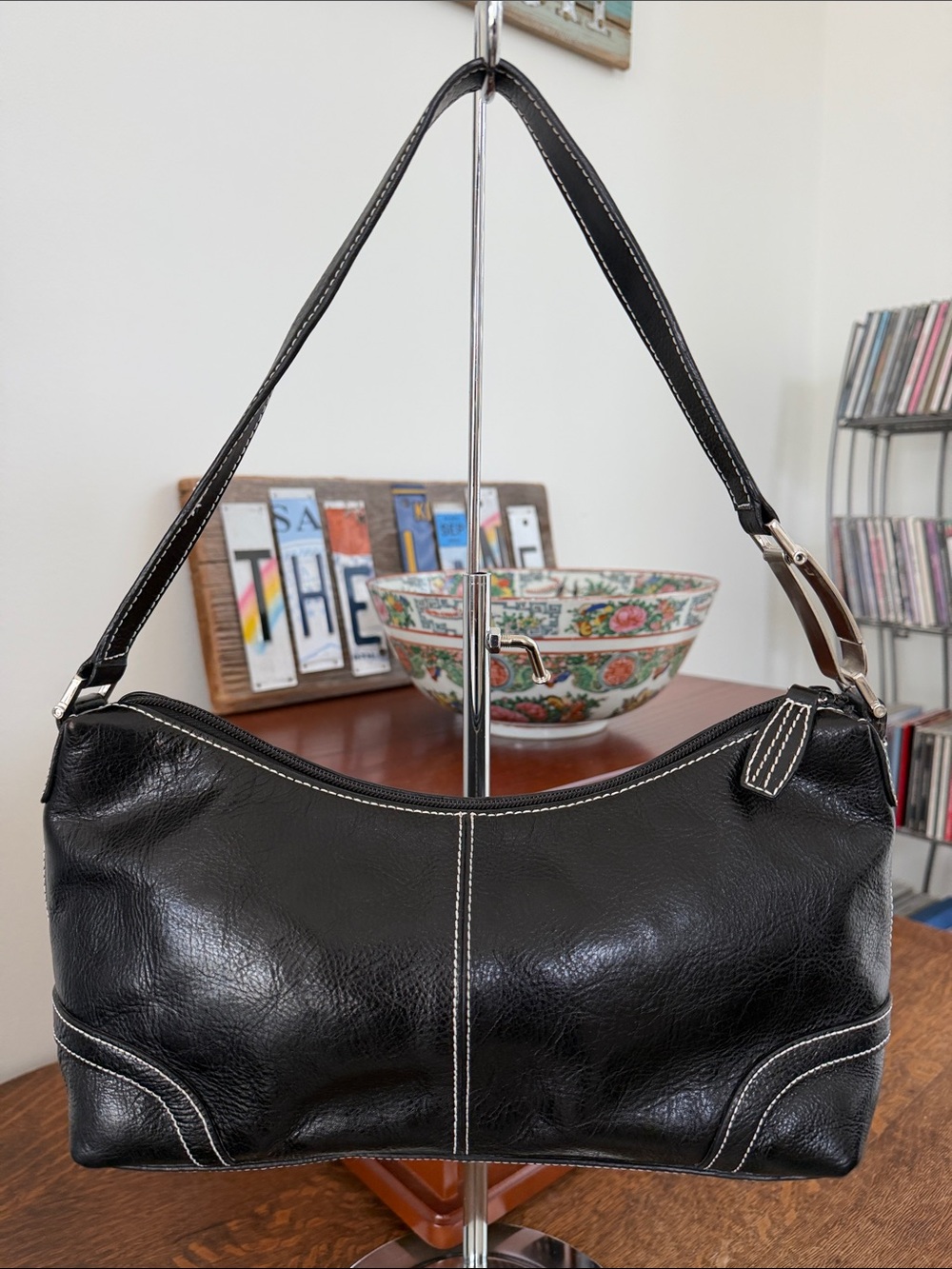 Franco Sarto black leather mini hobo shoulder bag, EUC